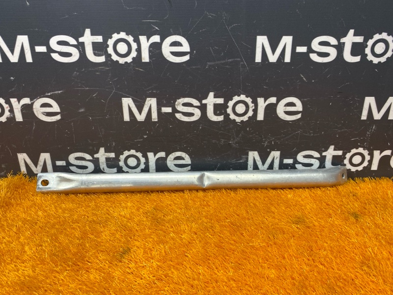 Распорка кузова, 500 рублей, Красноярск