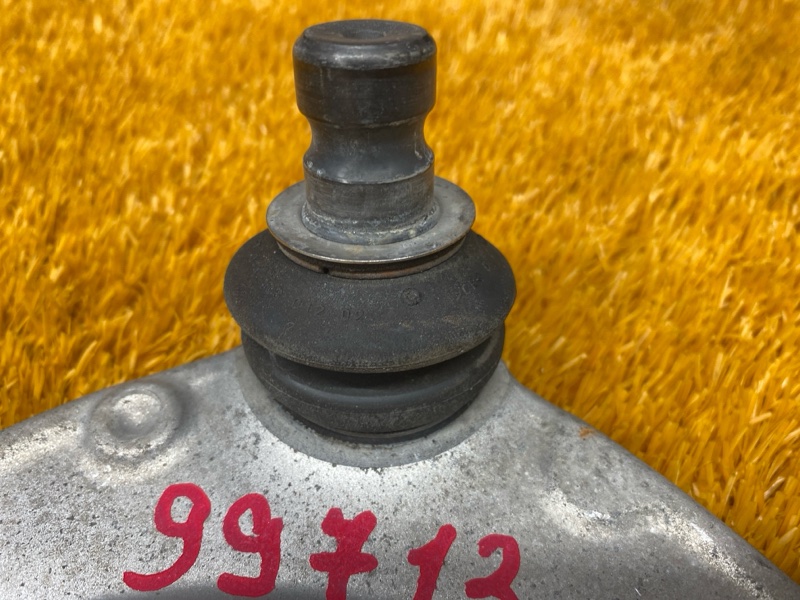 Рычаг подвески верхний, 3500 рублей, Красноярск