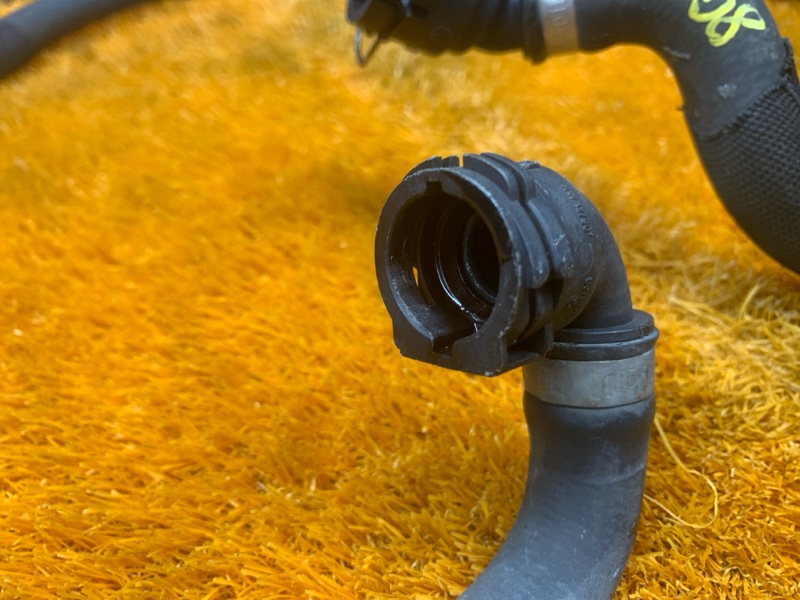 Патрубок системы охлаждения, 3000 рублей, Красноярск