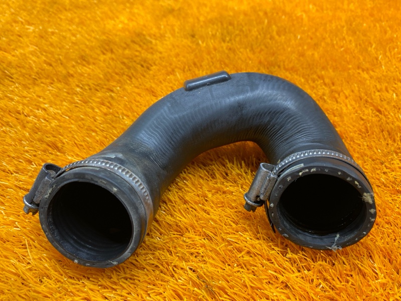 Патрубок системы охлаждения, 1000 рублей, Красноярск