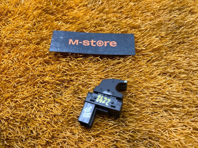 кнопка стеклоподъемника, 300 рублей, Красноярск