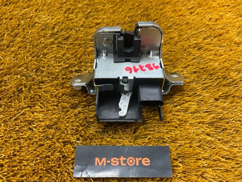 замок багажника, 6000 рублей, Красноярск