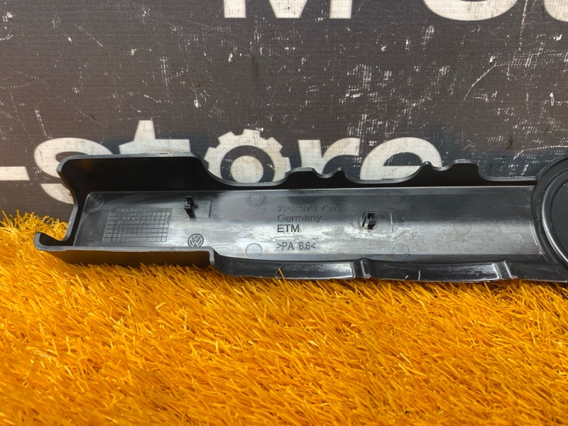 крышка двигателя, 800 рублей, Красноярск