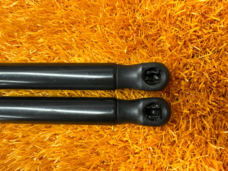 амортизатор багажника, 600 рублей, Красноярск