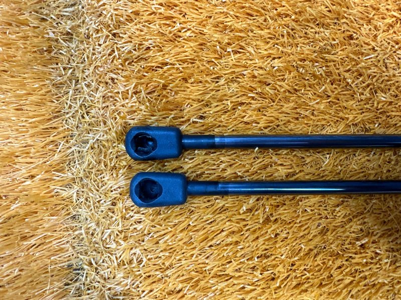 амортизатор багажника, 600 рублей, Красноярск