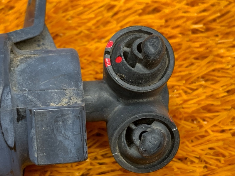 Форсунка омывателя фары, 1000 рублей, Красноярск