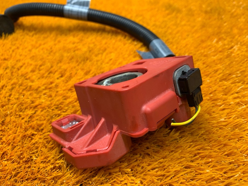 Клемма аккумулятора плюс, 1640 рублей, Красноярск