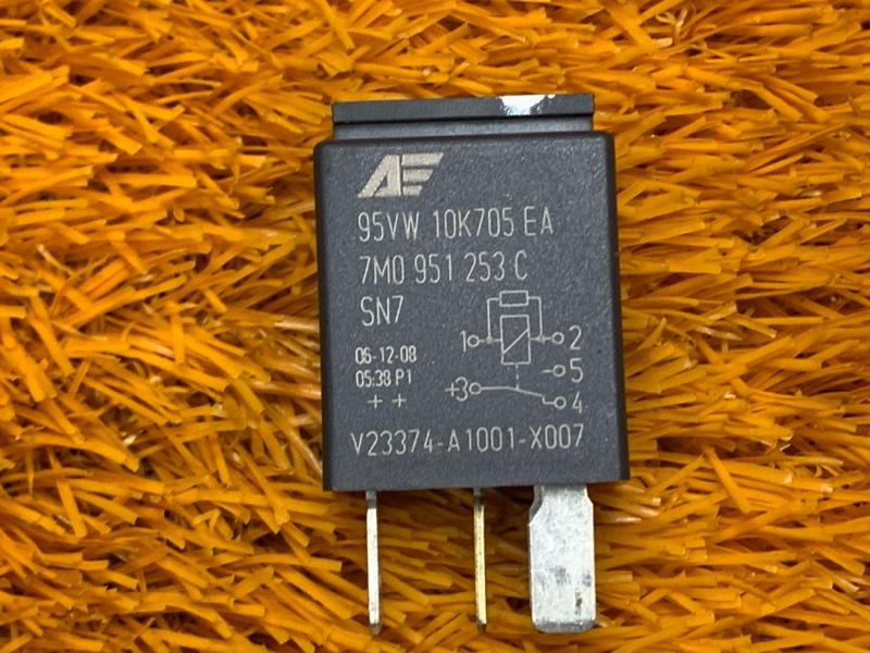 реле, 300 рублей, Красноярск