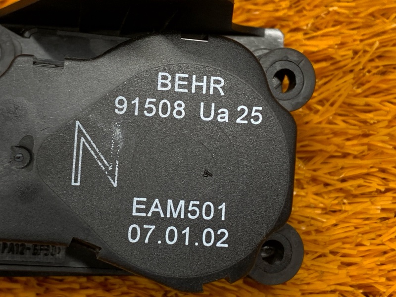 привод заслонки отопителя, 200 рублей, Красноярск