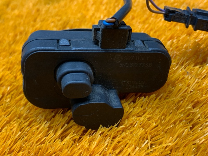 Замок лючка бензобака, 1630 рублей, Красноярск