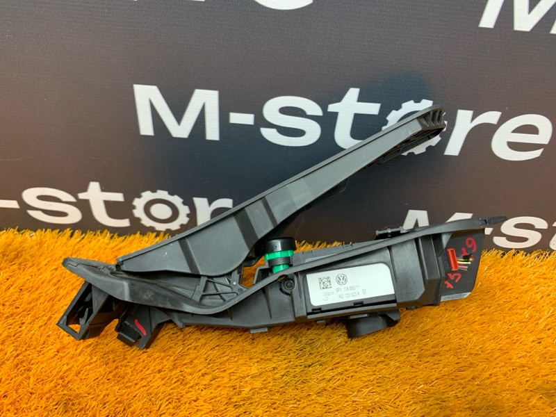 педаль газа, 500 рублей, Красноярск