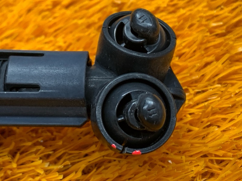 Форсунка омывателя фары, 1000 рублей, Красноярск