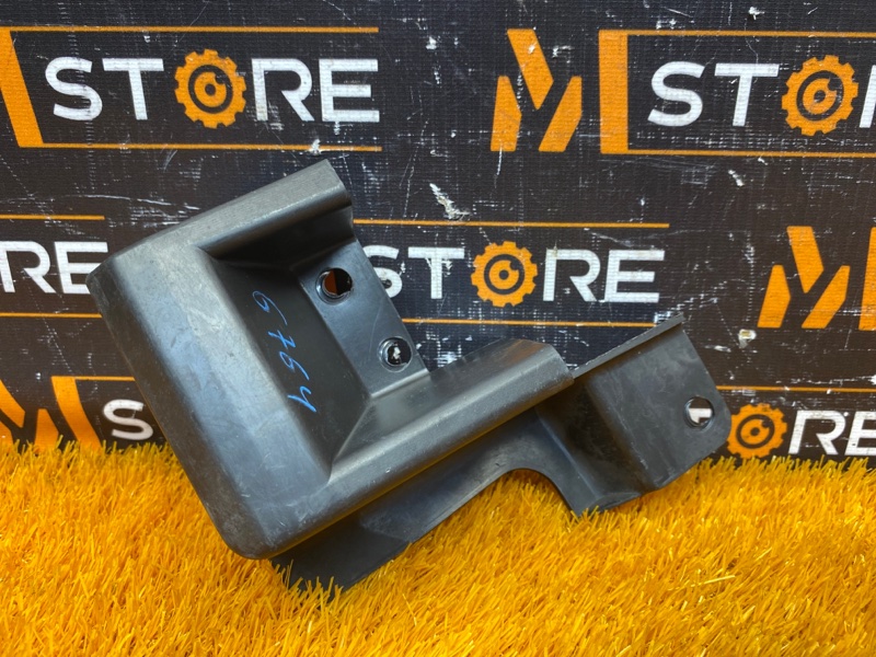 крепление бампера, 500 рублей, Красноярск