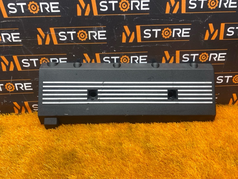 крышка двигателя, 1000 рублей, Красноярск