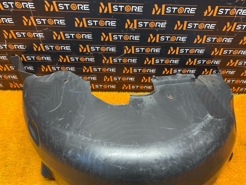 подкрылок, 1500 рублей, Красноярск