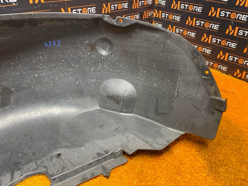 подкрылок, 1500 рублей, Красноярск