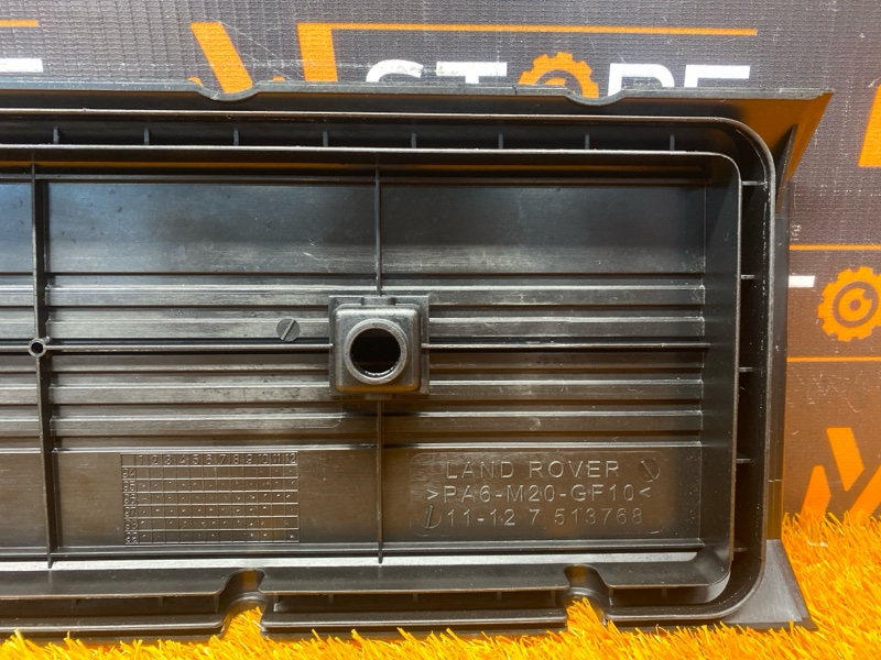 крышка двигателя, 1000 рублей, Красноярск