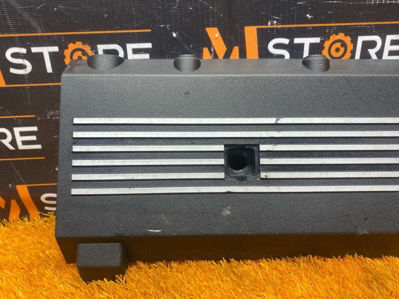 крышка двигателя, 1000 рублей, Красноярск