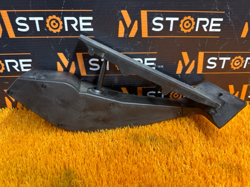 педаль газа, 500 рублей, Красноярск