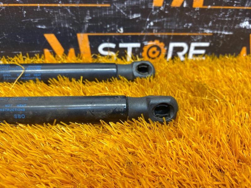 амортизатор капота, 1000 рублей, Красноярск