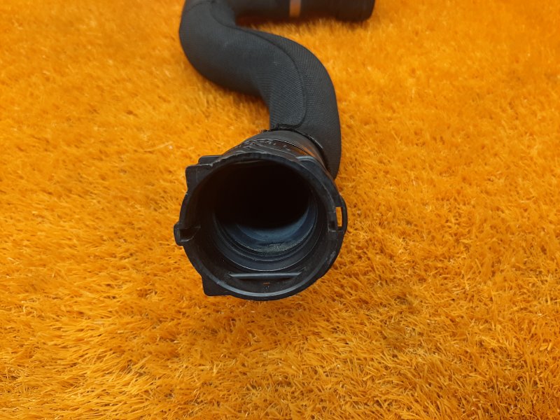 Патрубок системы охлаждения, 1000 рублей, Красноярск