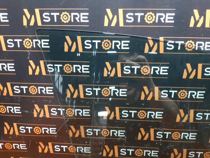 Стекло боковое, 1620 рублей, Красноярск