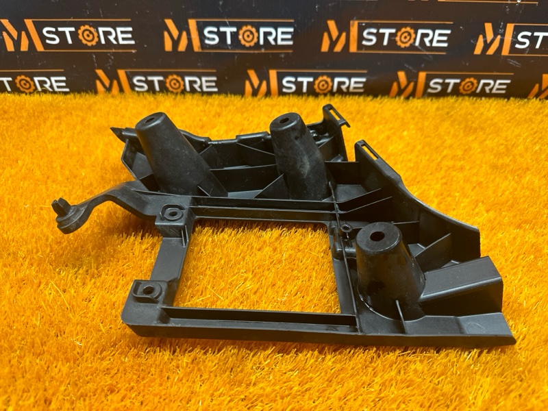 крепление бампера, 870 рублей, Красноярск