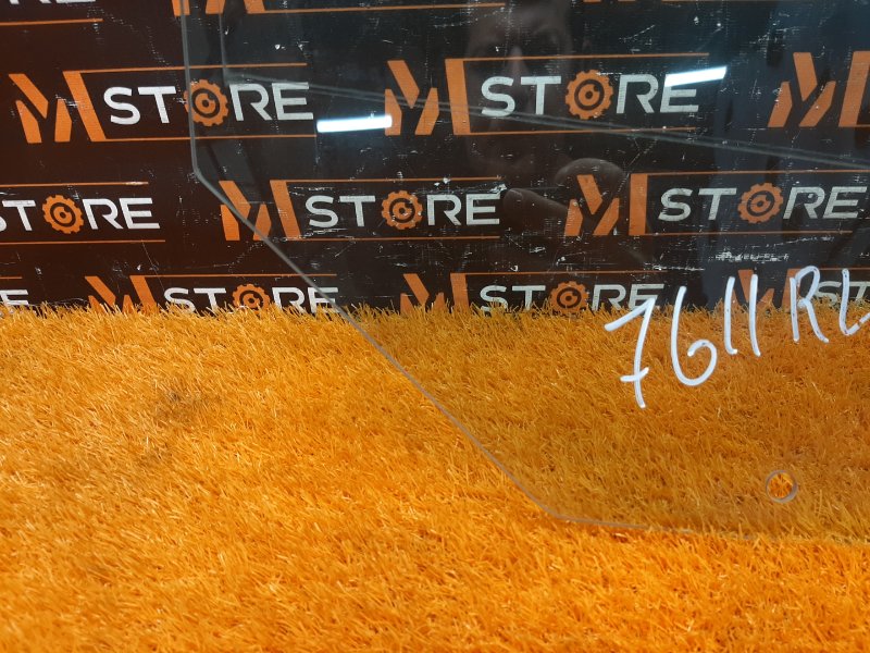 Стекло боковое, 350 рублей, Красноярск