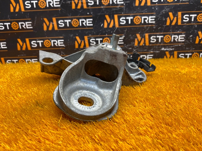 Кронштейн подрамника, 620 рублей, Красноярск