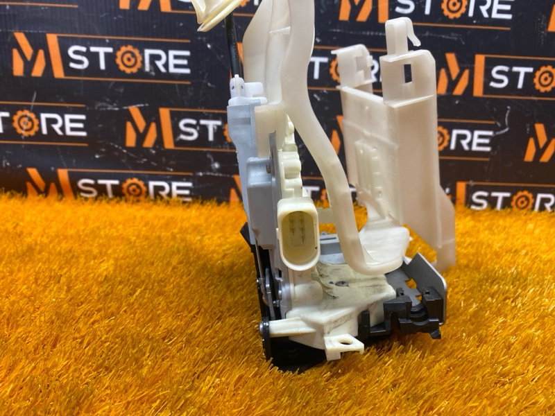 замок двери, 1000 рублей, Красноярск