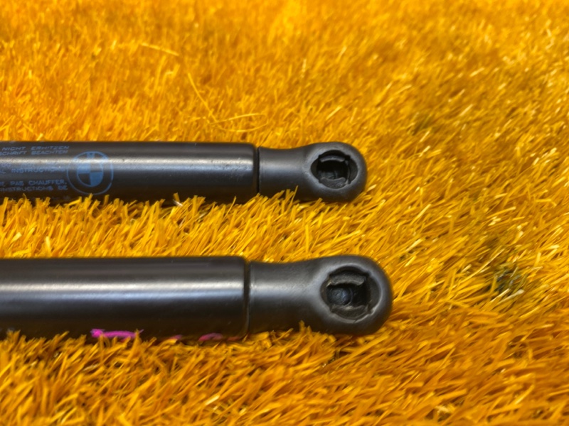 амортизатор капота, 1000 рублей, Красноярск