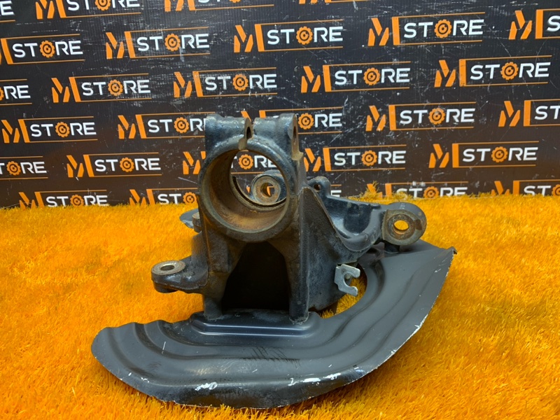 кулак поворотный, 2000 рублей, Красноярск