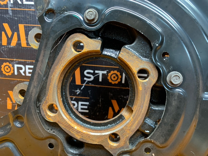 кулак поворотный, 2000 рублей, Красноярск