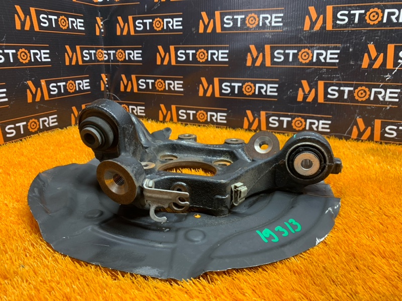 кулак поворотный, 2000 рублей, Красноярск