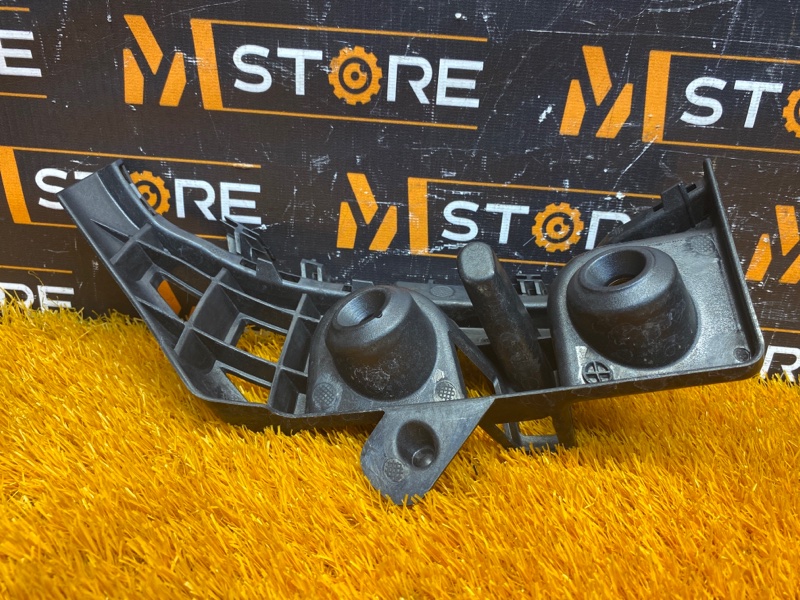 крепление бампера, 800 рублей, Красноярск