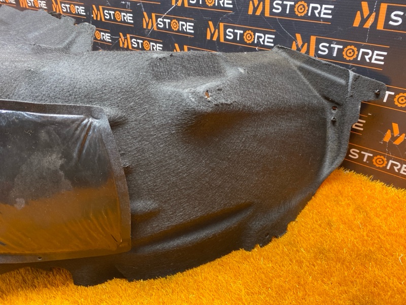 подкрылок, 2000 рублей, Красноярск