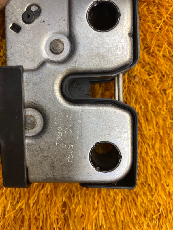 замок капота, 1260 рублей, Красноярск