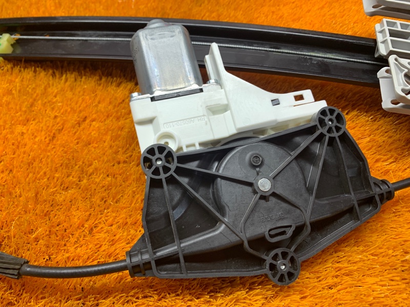 стеклоподъемник, 1000 рублей, Красноярск