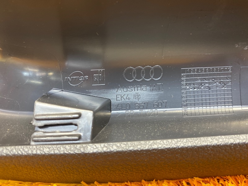 обшивка двери багажника, 350 рублей, Красноярск