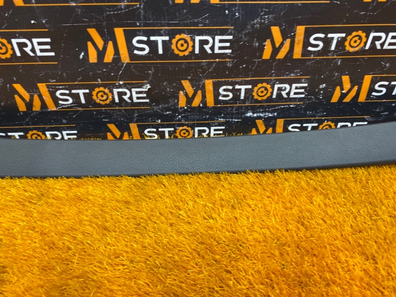 обшивка двери багажника, 350 рублей, Красноярск