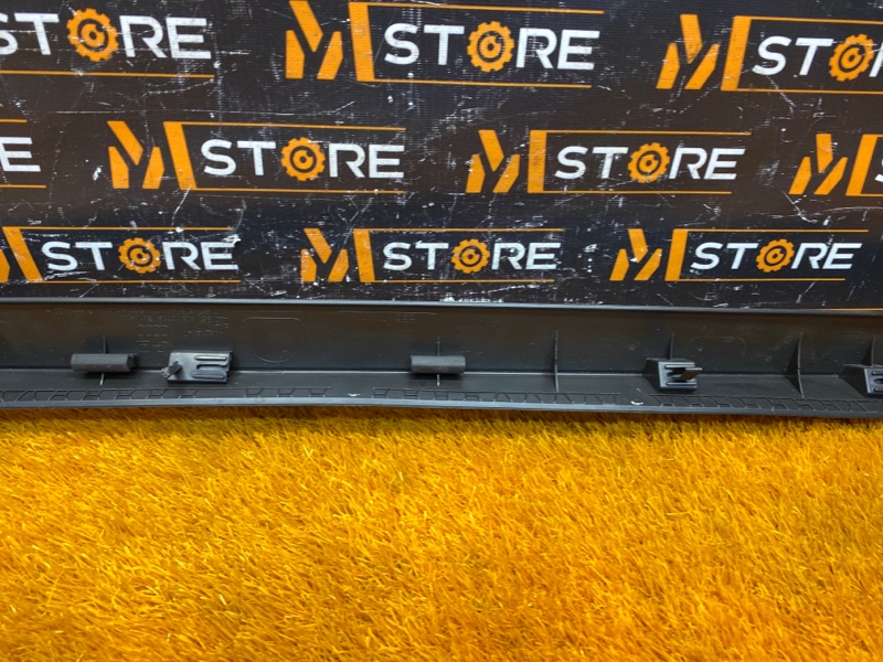 обшивка двери багажника, 350 рублей, Красноярск