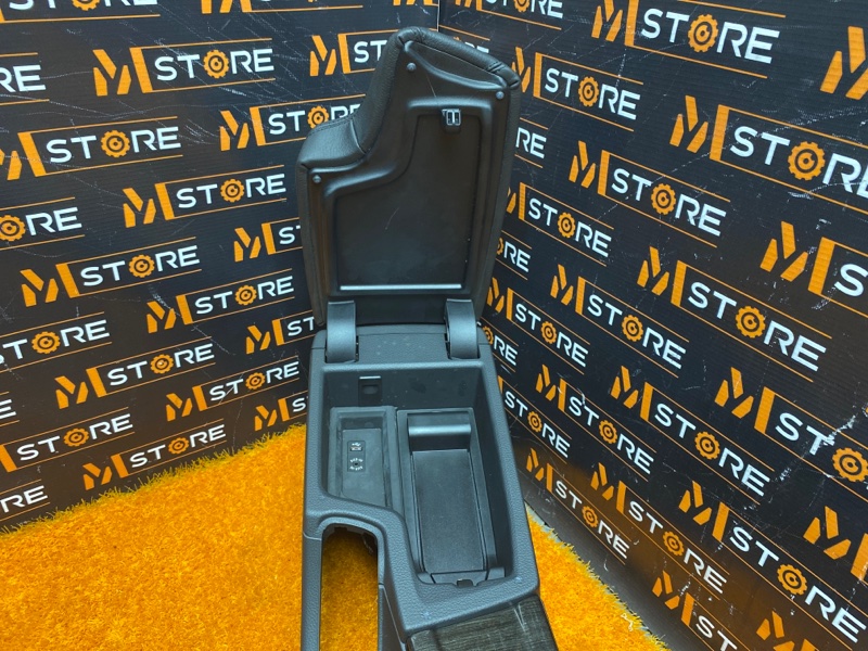 подлокотник, 2700 рублей, Красноярск