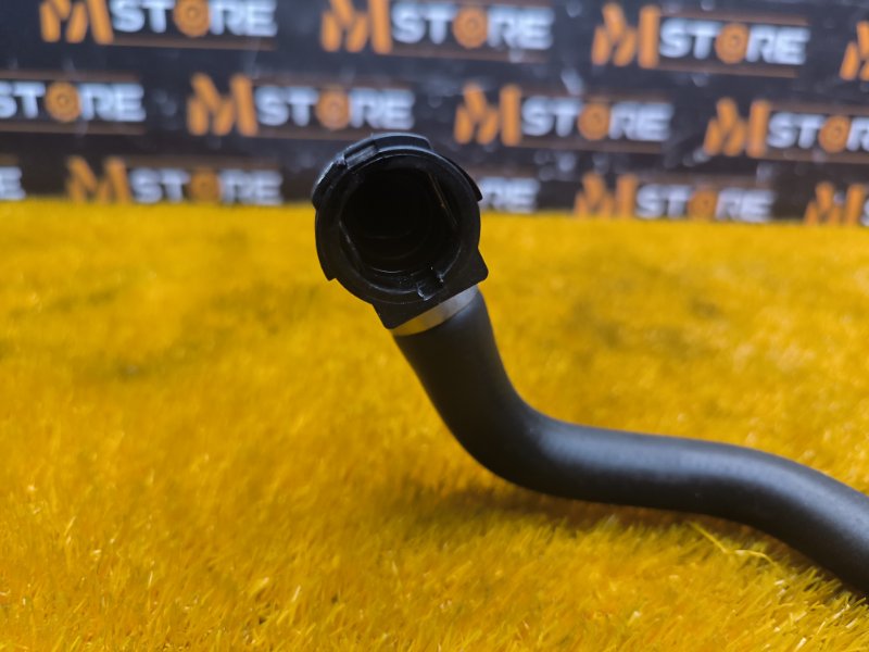 Патрубок системы охлаждения, 1000 рублей, Красноярск