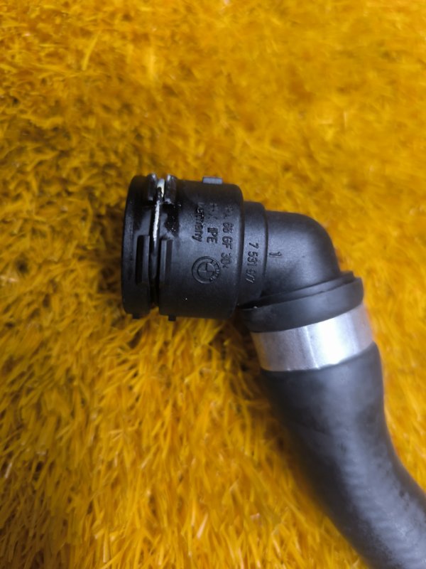 Патрубок системы охлаждения, 1000 рублей, Красноярск