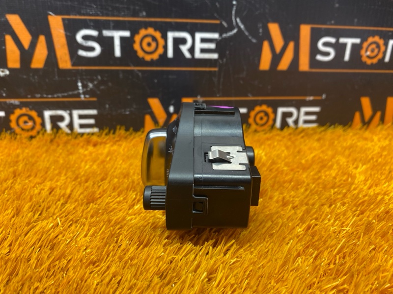 Переключатель света фар, 500 рублей, Красноярск