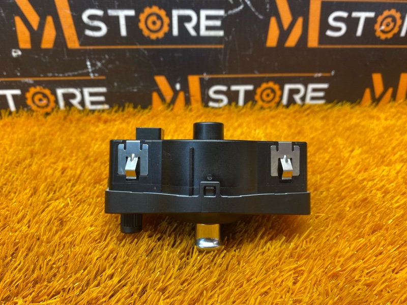 Переключатель света фар, 500 рублей, Красноярск