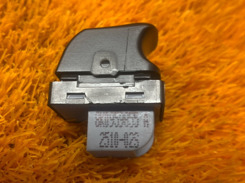 кнопка стеклоподъемника, 200 рублей, Красноярск