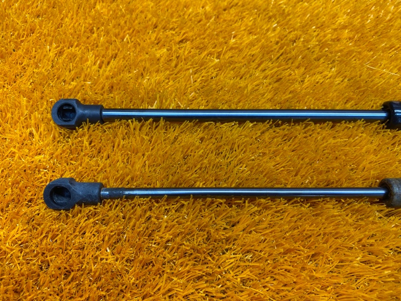 амортизатор капота, 1000 рублей, Красноярск