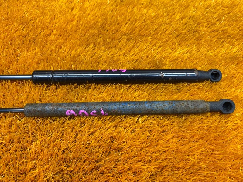 амортизатор капота, 1000 рублей, Красноярск