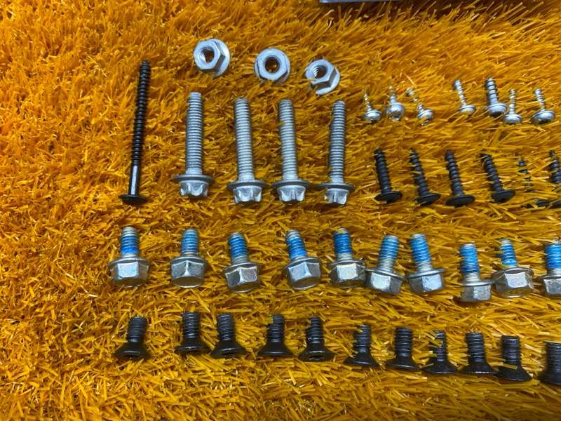 болты и гайки, 400 рублей, Красноярск